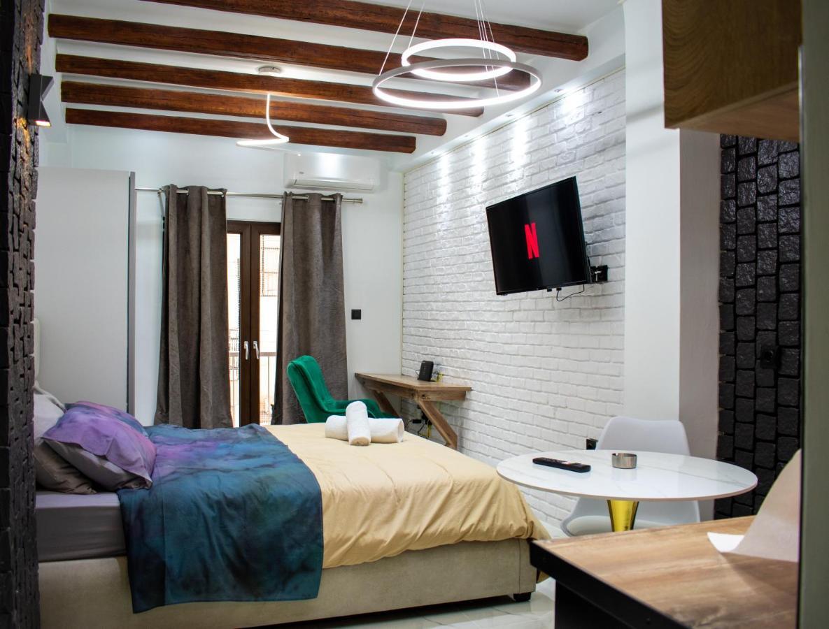 St. Tatti Luxury Studio Apartment Thessaloniki Exterior photo